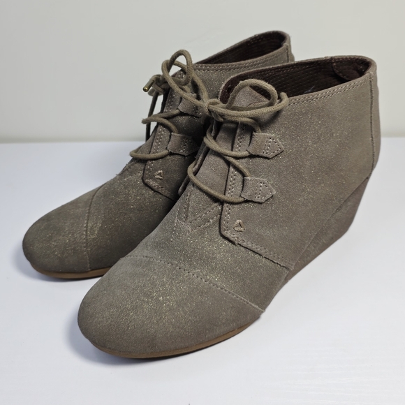 Toms Kala Wedge Heel Gray/Gold Glitter Round Toe Ankle Booties Women's Size 10 - Picture 1 of 7